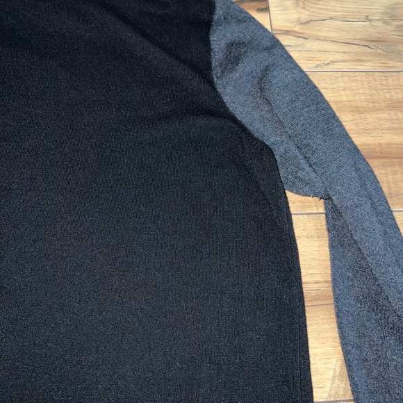 turtle neck sweater - Picture 6 of 6